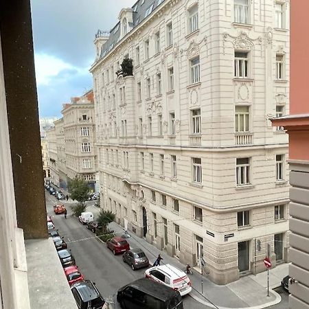 Mariahilfer Street Apartment Wien Exterior foto