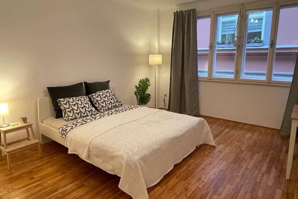 Mariahilfer Street Apartment Wien Exterior foto